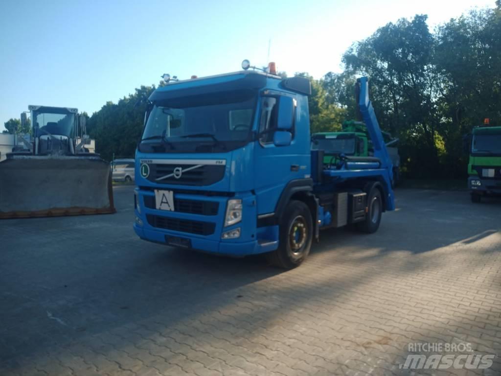 Volv FM 330 Kabeļu pacēlājs nomontējamām kravas mašīnām