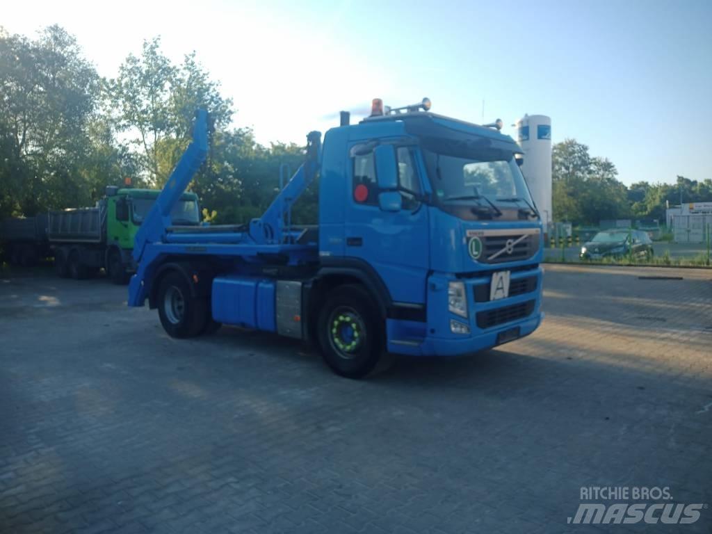 Volv FM 330 Kabeļu pacēlājs nomontējamām kravas mašīnām