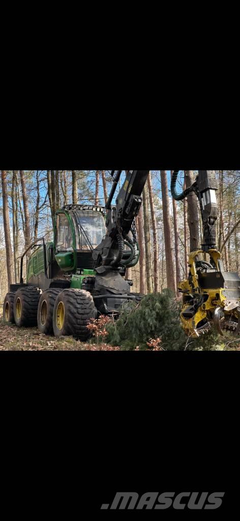 John Deere 1270 G Harvesteri