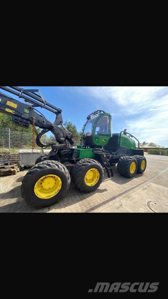 John Deere 1270 G Harvesteri