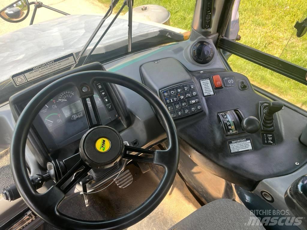 Bell ADT B 30 D 6x6 Artikulētie pašizgāzēji