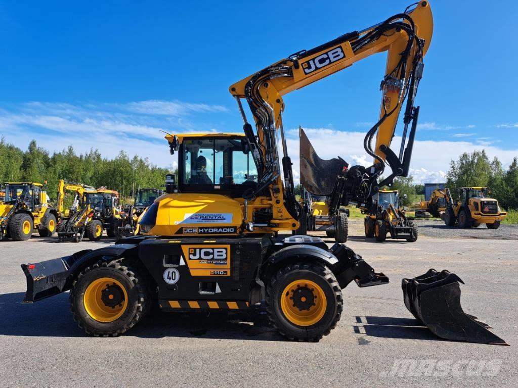 JCB Hydradig Ekskavatori uz riteņiem