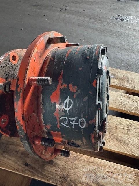JLG 600 FINAL DRIVE Strēles pacēlāji