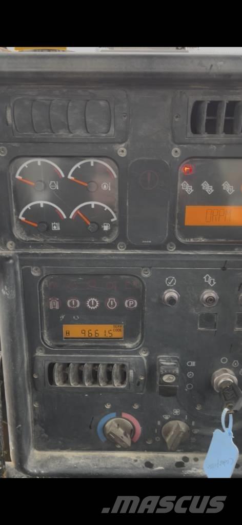 CAT D 5 N LGP Kāpurķēžu buldozeri