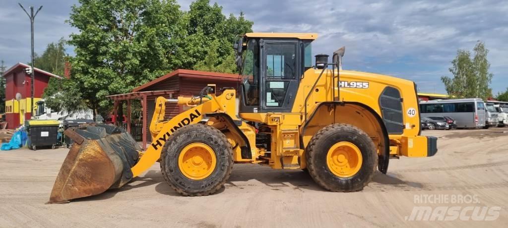 Hyundai HL 955 Iekrāvēji uz riteņiem