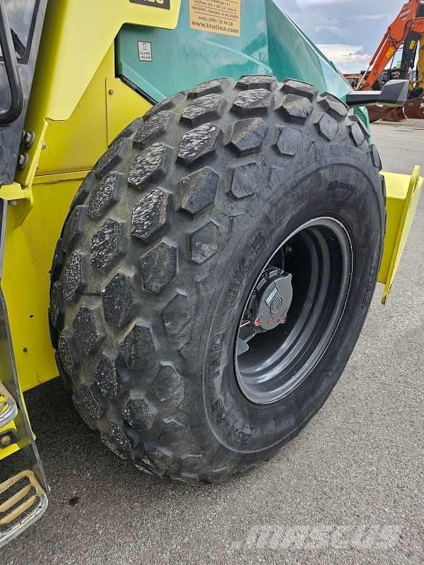 Ammann ARS 130HX Vienvalča grunts veltņi