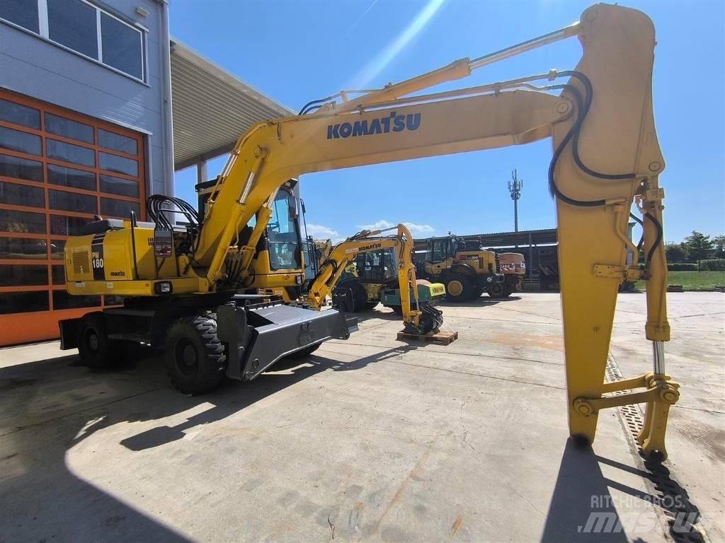 Komatsu PW 180-7 Ekskavatori uz riteņiem