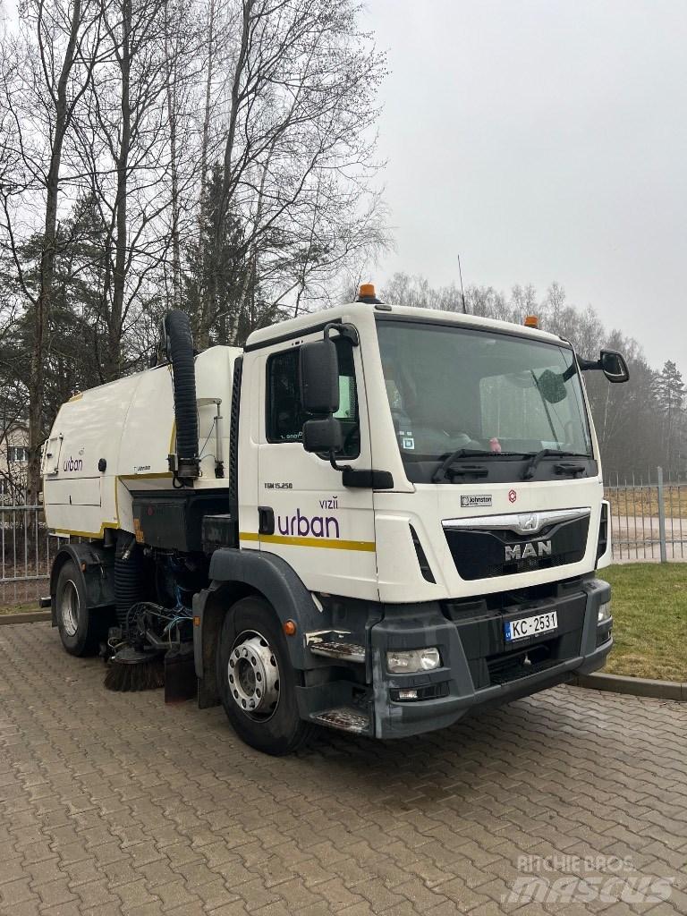 MAN TGM 15.250 Ielu tīrīšanas mašīnas