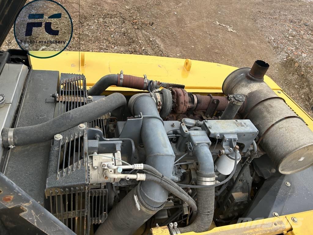 Komatsu 360 Kāpurķēžu ekskavatori