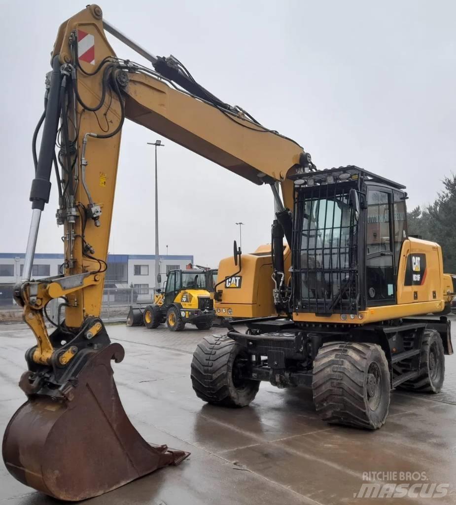 CAT M 318 F Ekskavatori uz riteņiem