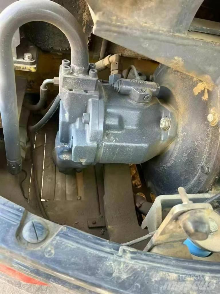 XCMG XE 60 DA Mini ekskavatori < 7 t