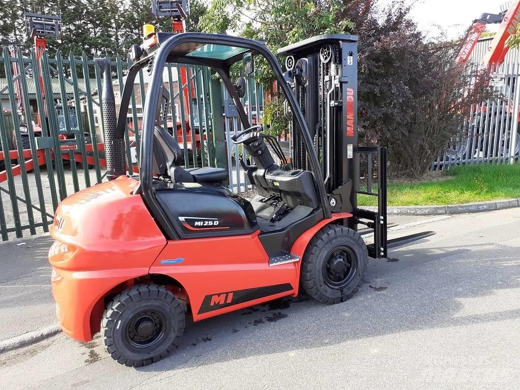 Manitou MI 25 D Tehnika ar dīzeļa dzinēju