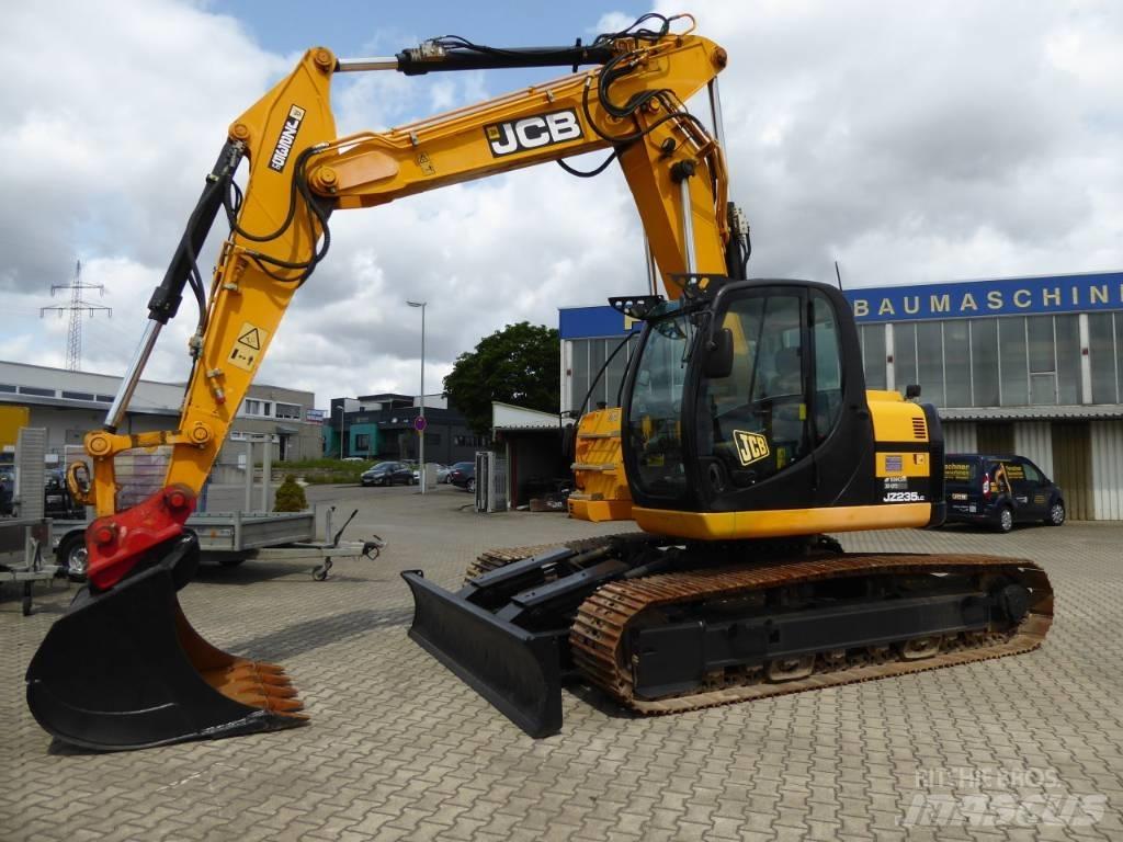 JCB JZ235 Kāpurķēžu ekskavatori