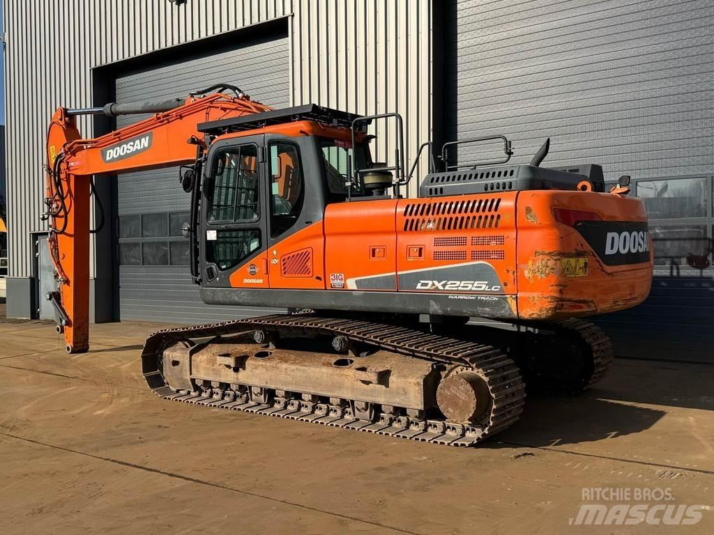 Doosan DX255NLC-5 Kāpurķēžu ekskavatori