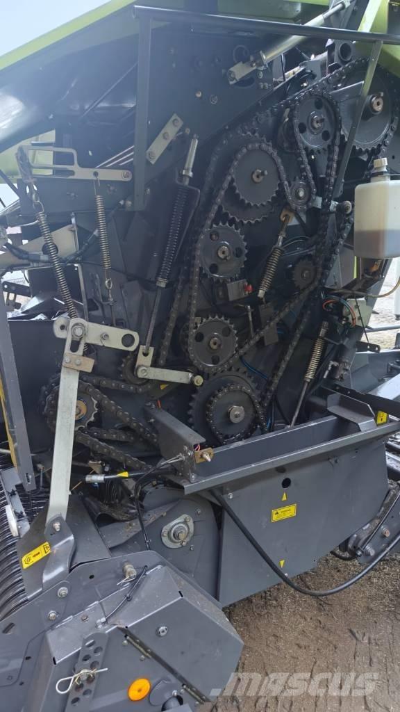 CLAAS 375 Uniwrap Rituļu preses