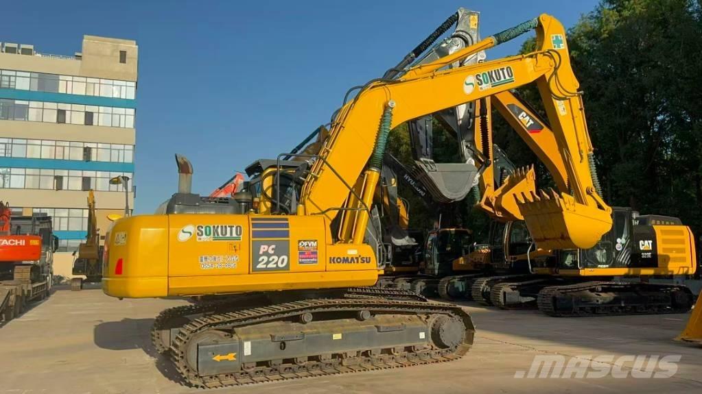 Komatsu PC 220-8 Vidēja lieluma ekskavatori 7 t - 12 t