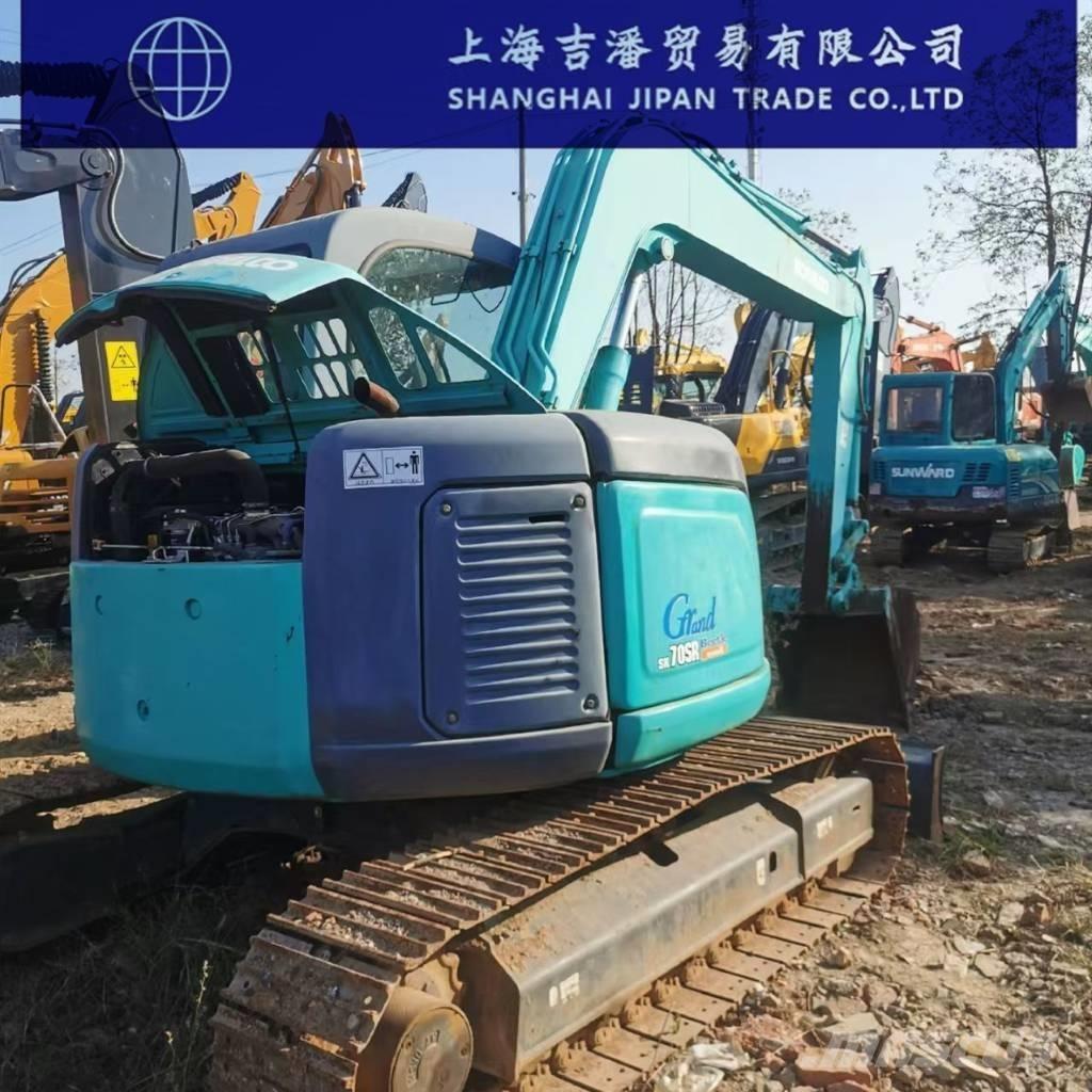 Kobelco SK 70 Kāpurķēžu ekskavatori