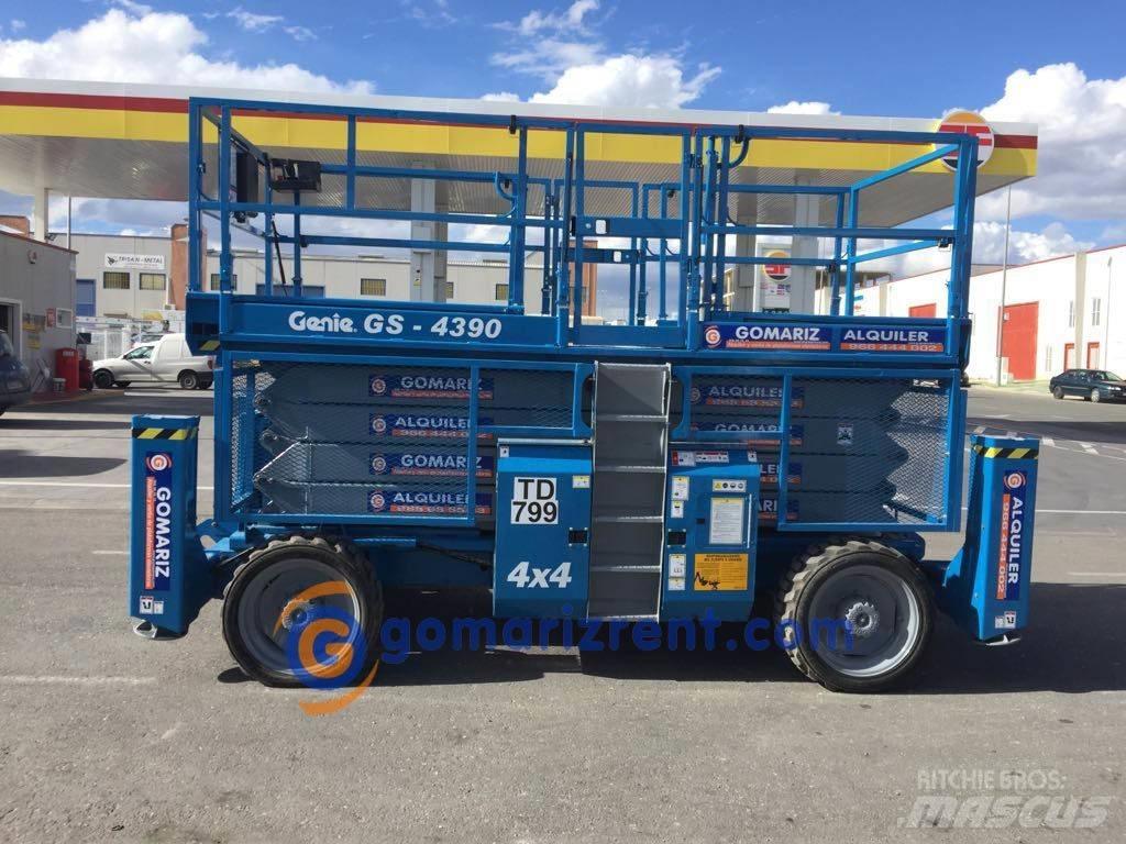 Genie GS 4390 Šķerveida pacēlāji