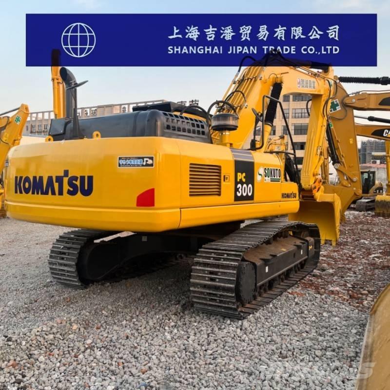 Komatsu PC 300 Kāpurķēžu ekskavatori