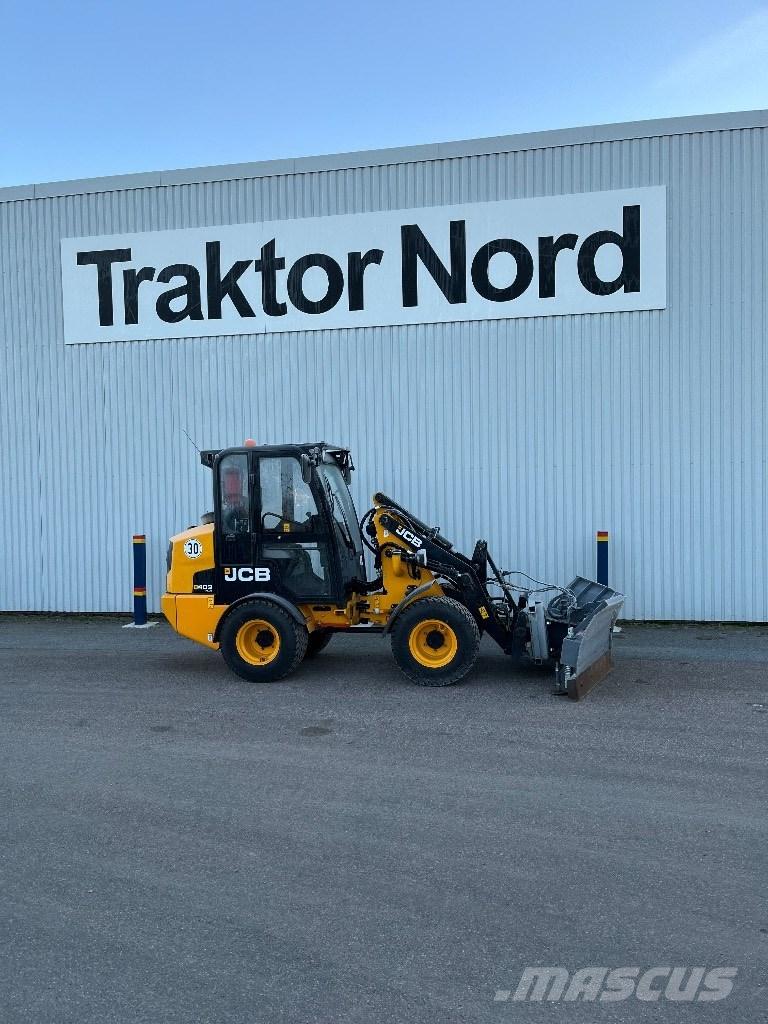 JCB 403 Iekrāvēji uz riteņiem