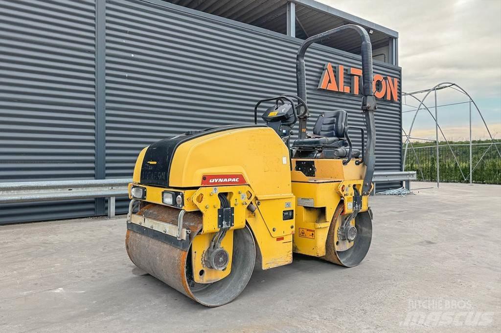 Dynapac CC1100 Divvalču grunts veltņi
