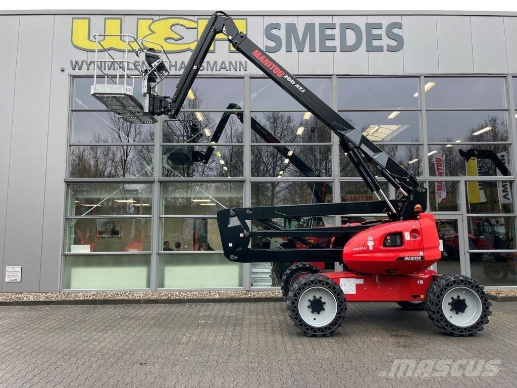 Manitou 200 ATJ Teleskopiskie manipulatori