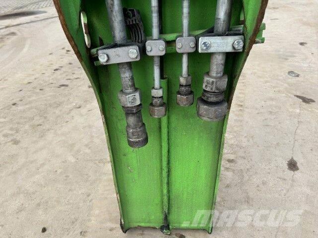 Sennebogen 835E Industriālie iekrāvēji