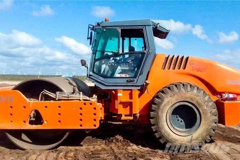 Hamm 3520 Kombinētie veltņi