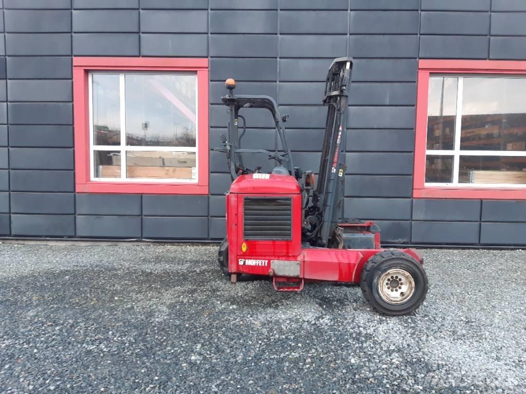 Moffett M5 25.3 Autokrāvēji - citi
