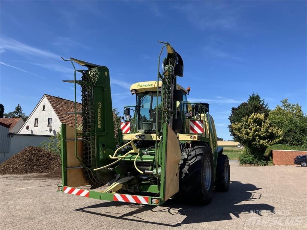 Krone BIG X 700 Lopbarības novācēji