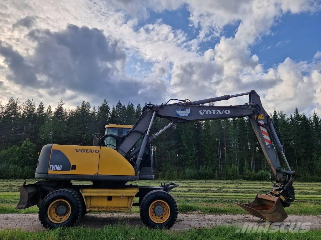 Volvo EW 160 Ekskavatori uz riteņiem