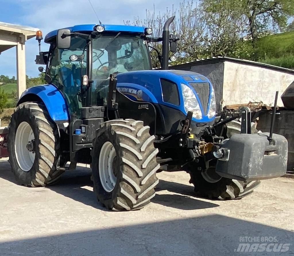 New Holland T7.210 Traktori
