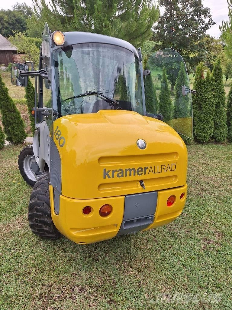 Kramer 180 Multifunkcionālie iekrāvēji