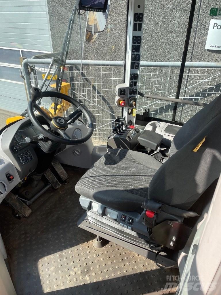 Volvo L70H Iekrāvēji uz riteņiem