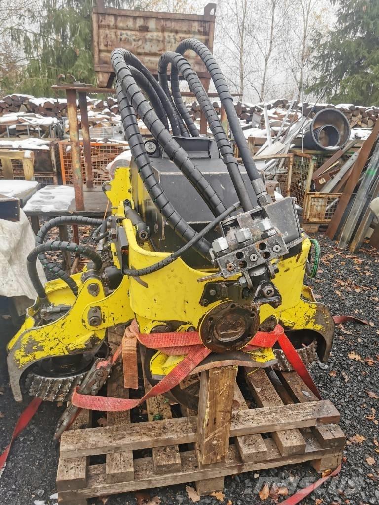 John Deere H 415 Hārvesteru kausi