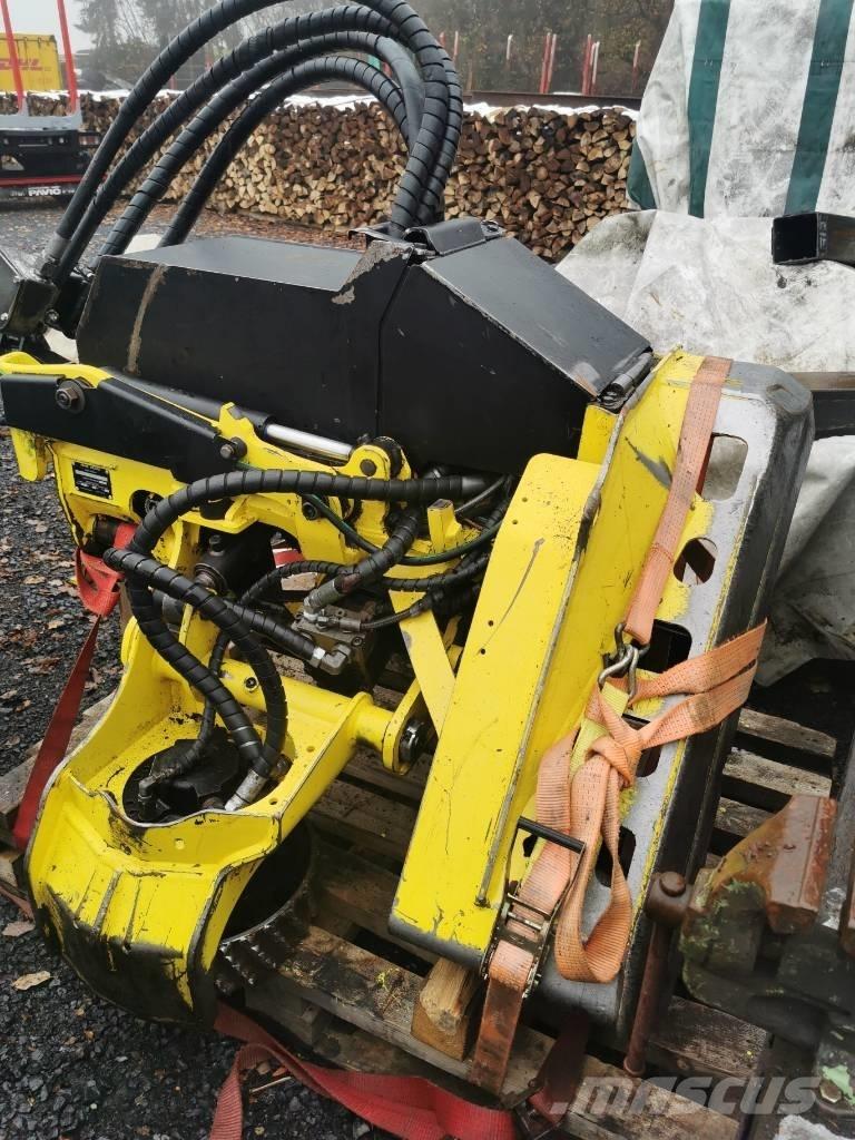 John Deere H 415 Hārvesteru kausi