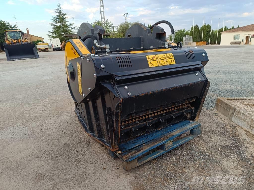 MB Crusher BF 120.4 Drupinātāji