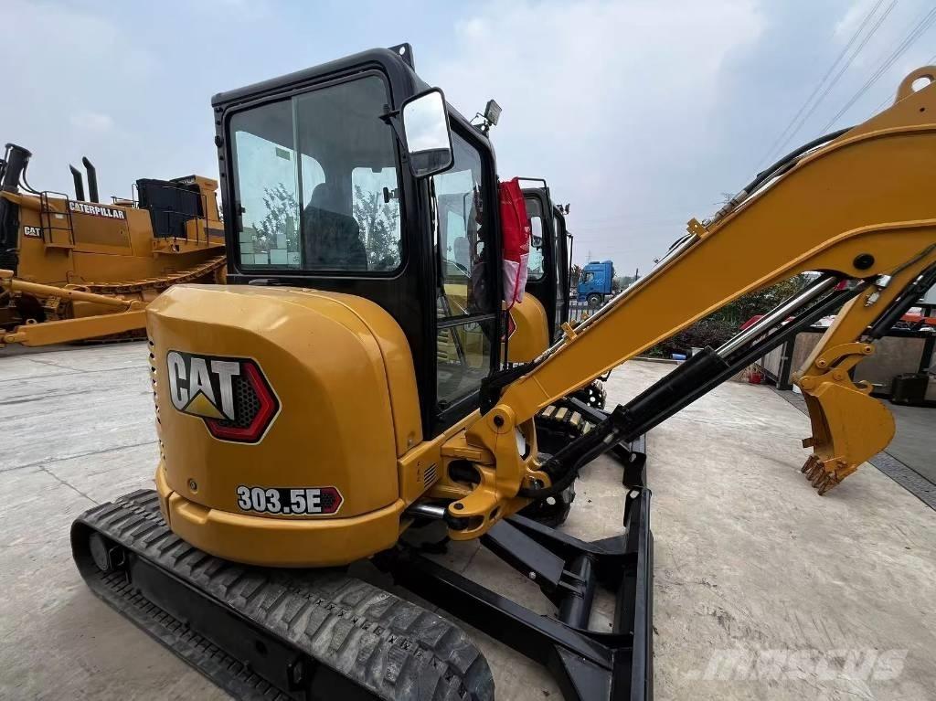 CAT 303.5 E Mini ekskavatori < 7 t