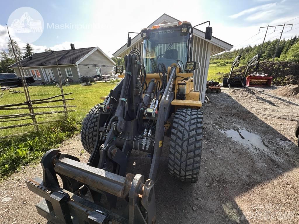 Volvo L 35 G Iekrāvēji uz riteņiem