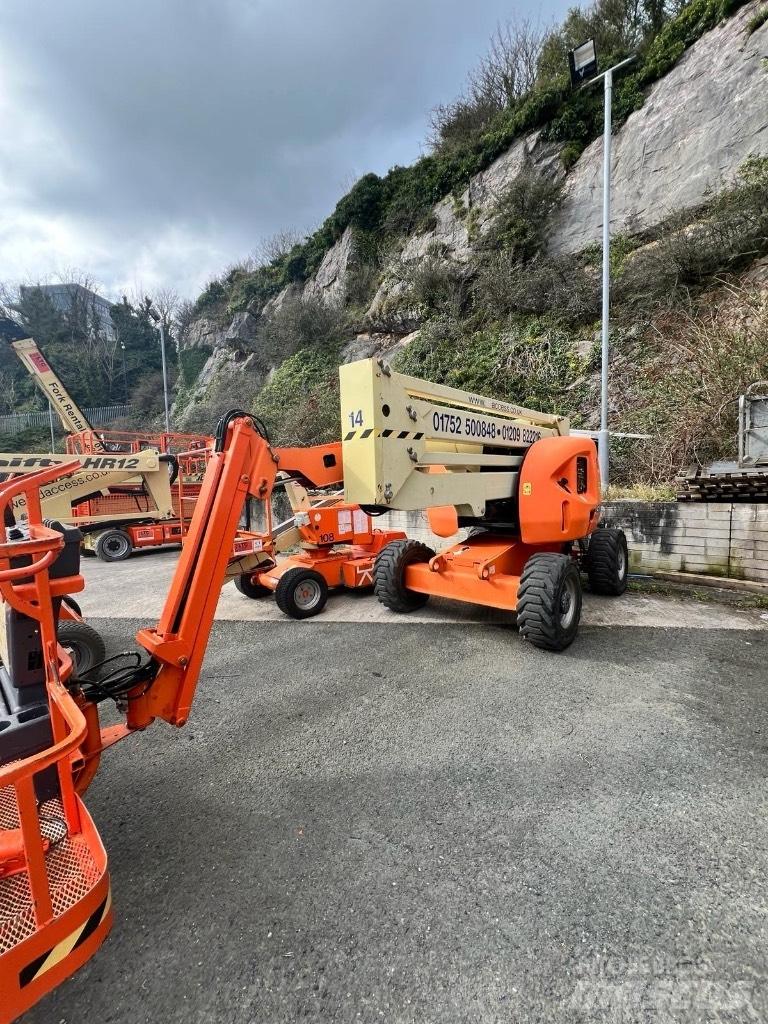 JLG AJ450 Strēles pacēlāji