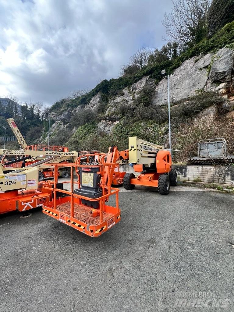 JLG AJ450 Strēles pacēlāji