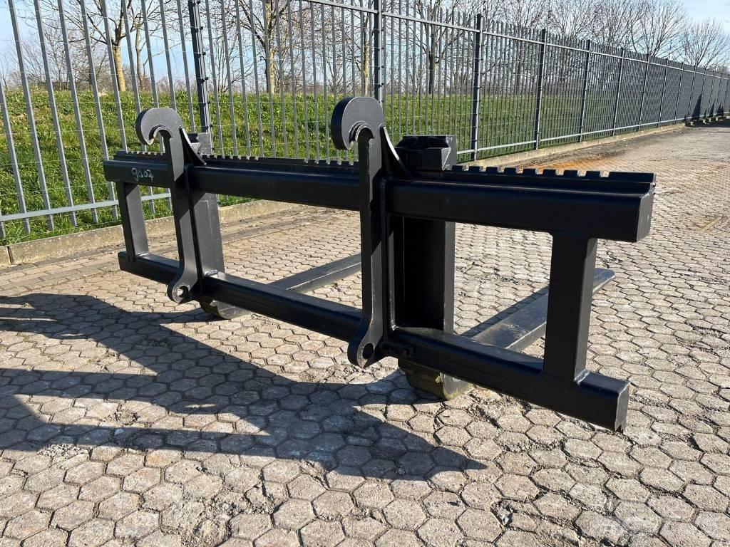 Volvo L90H Forks NEW Dakšas