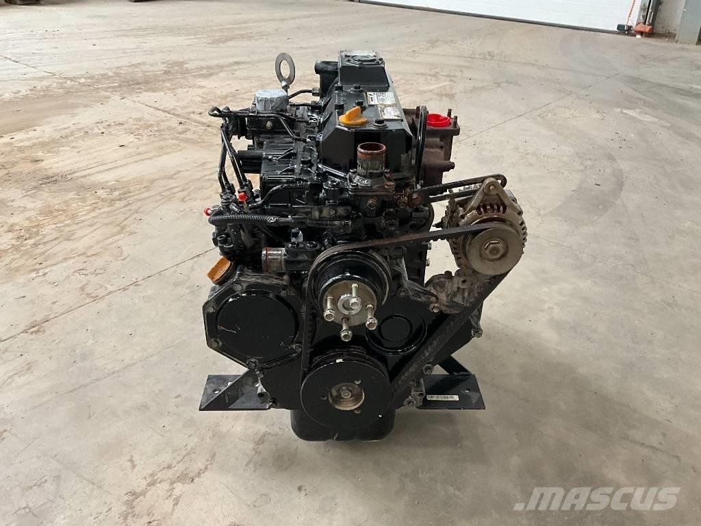 Yanmar 4TNV98 Dzinēji