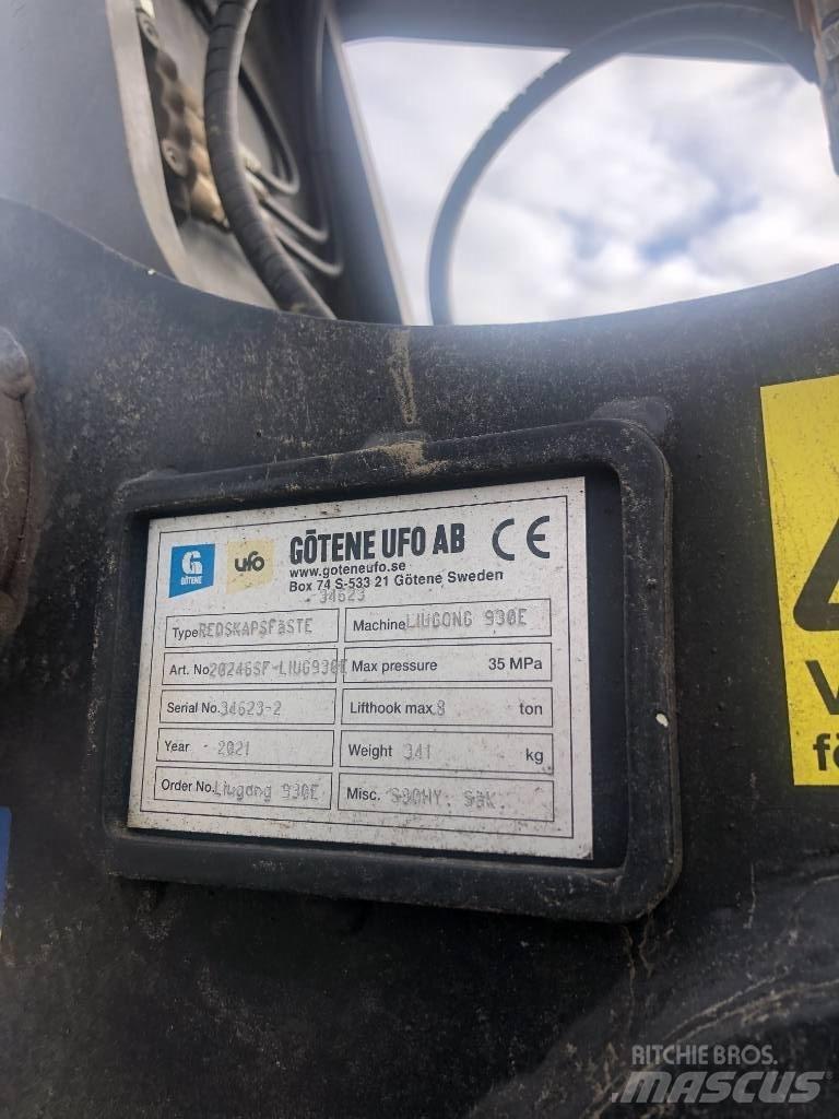 LiuGong CLG930E Kāpurķēžu ekskavatori