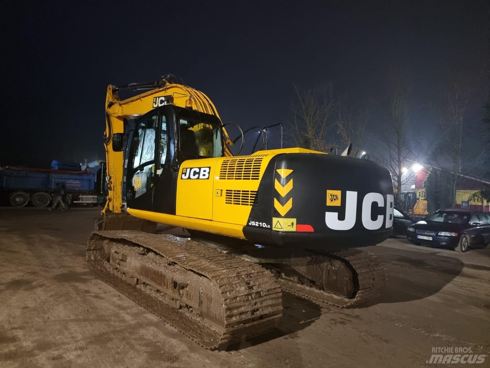 JCB JS 210 LC Kāpurķēžu ekskavatori