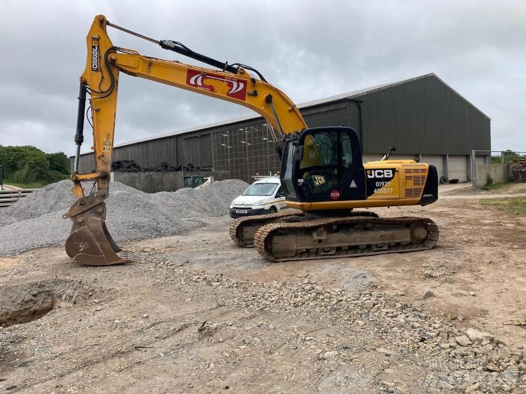 JCB JS 220 LC Kāpurķēžu ekskavatori