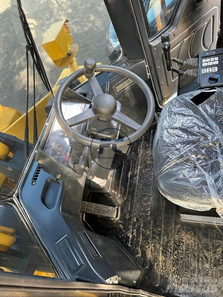 Komatsu WA 380 Iekrāvēji uz riteņiem