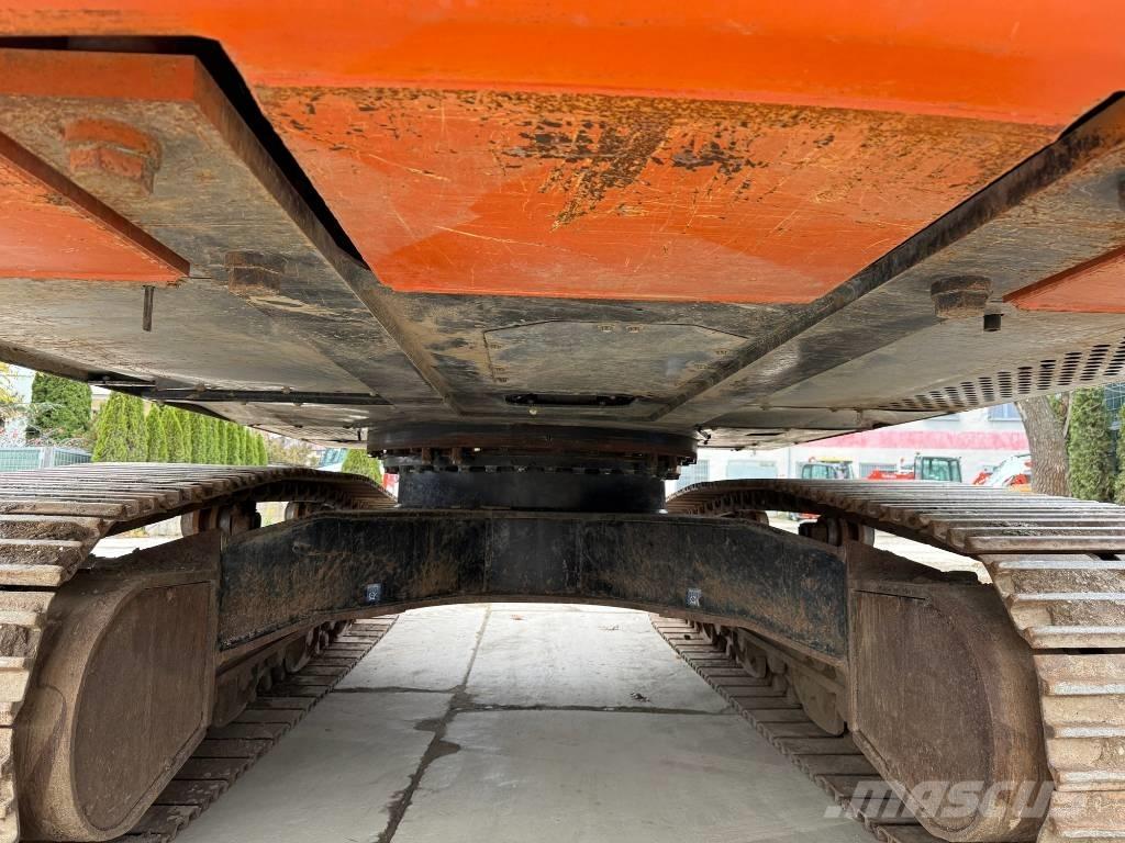 Hitachi ZX 350 LC-7 Kāpurķēžu ekskavatori