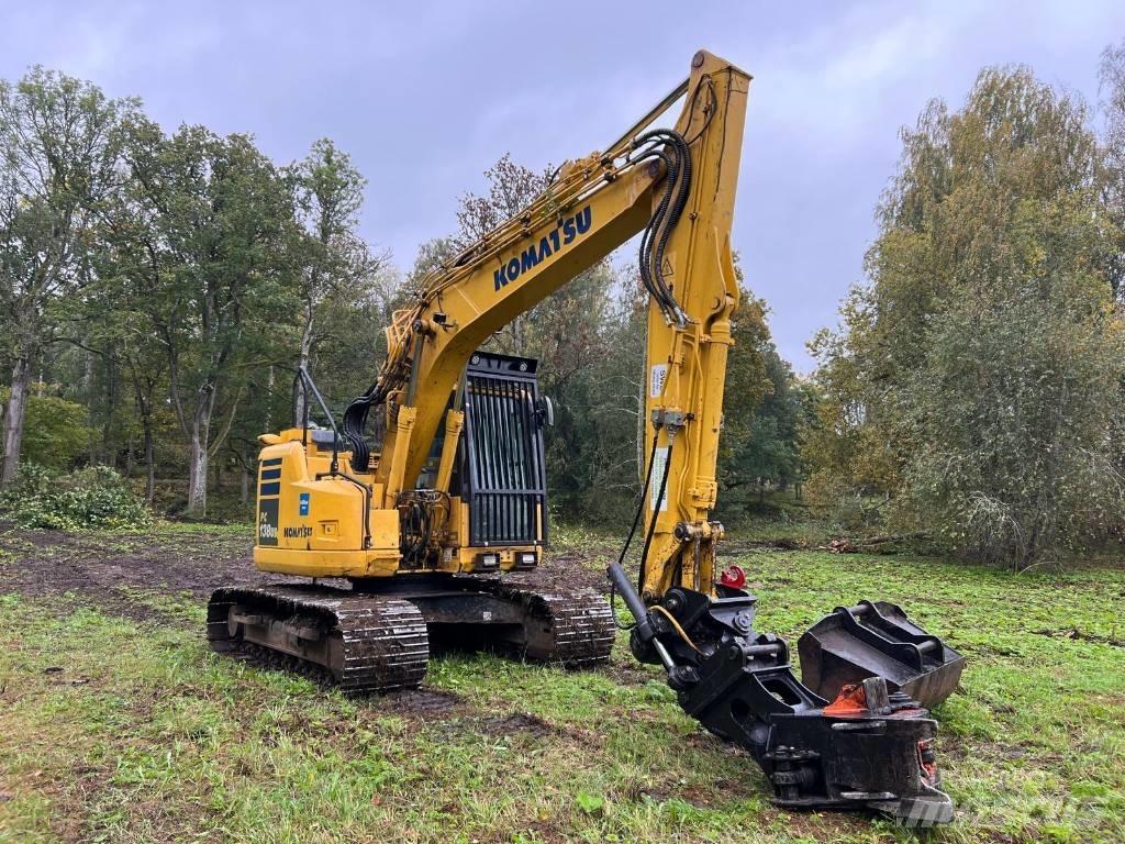 Komatsu PC138US-11 Kāpurķēžu ekskavatori