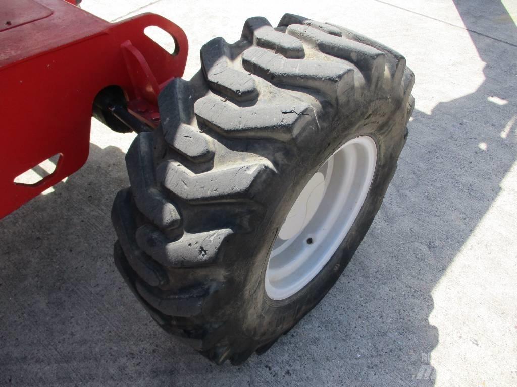 Manitou 160 ATJ (397) Kompakts pacēlājs ar rotējošu strēli